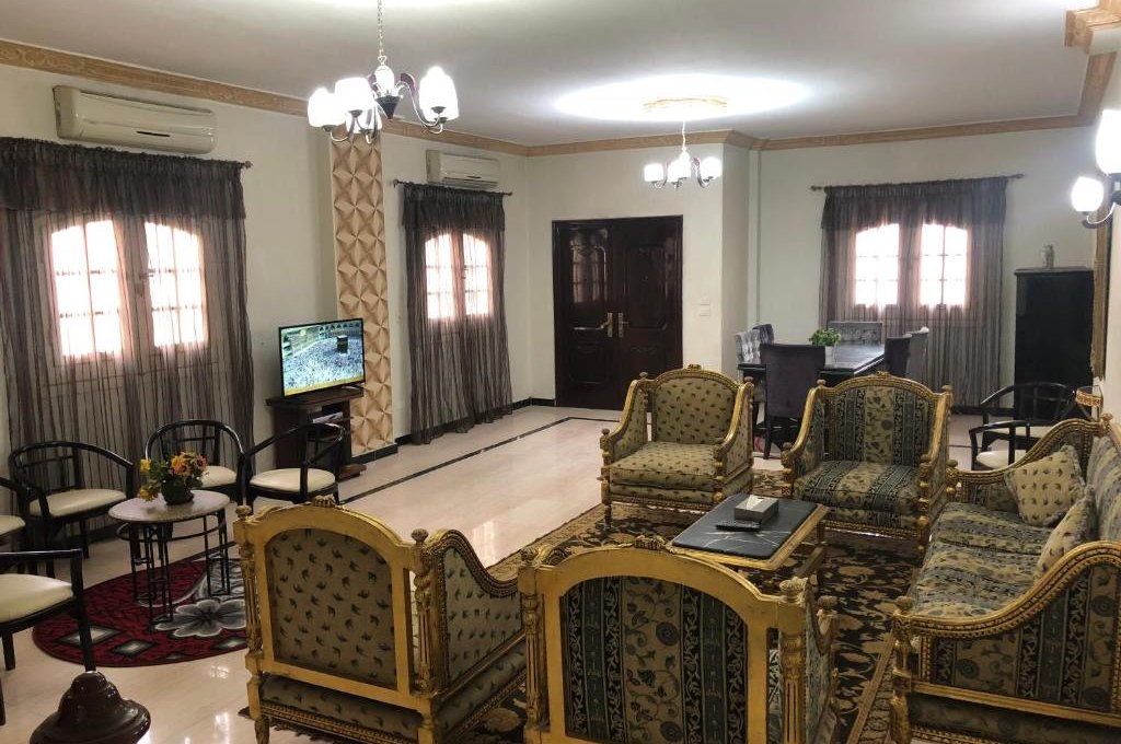 Villa 8 Chambres avec Piscine Privée
