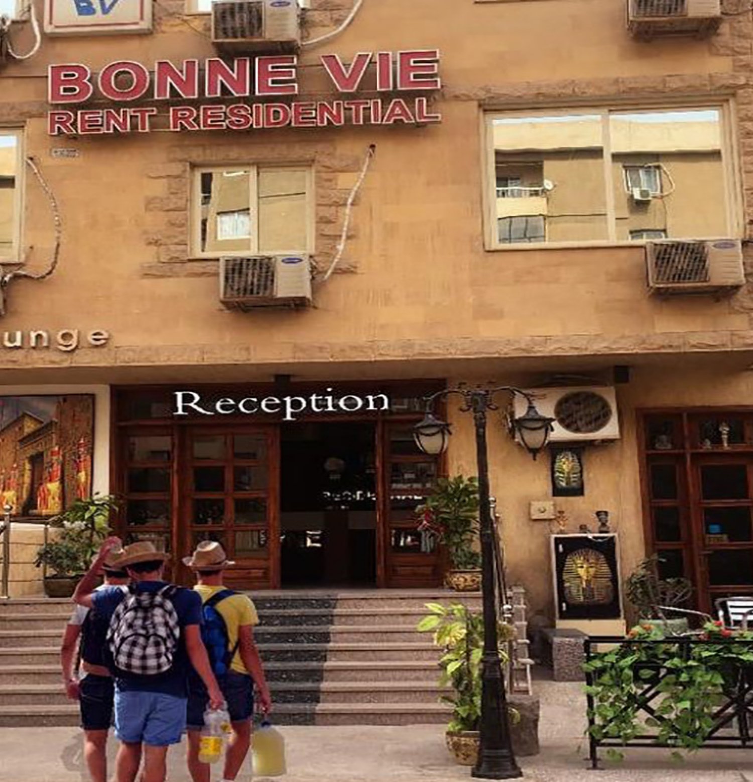Bonne Vie Hotel 